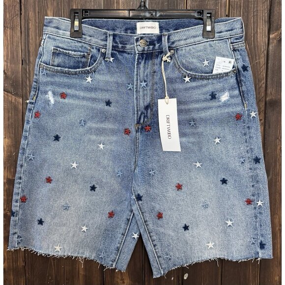 Driftwood Size 33 Women’s Denim Shorts Star Embroidered Cutoff NWT $128 - Picture 3 of 13